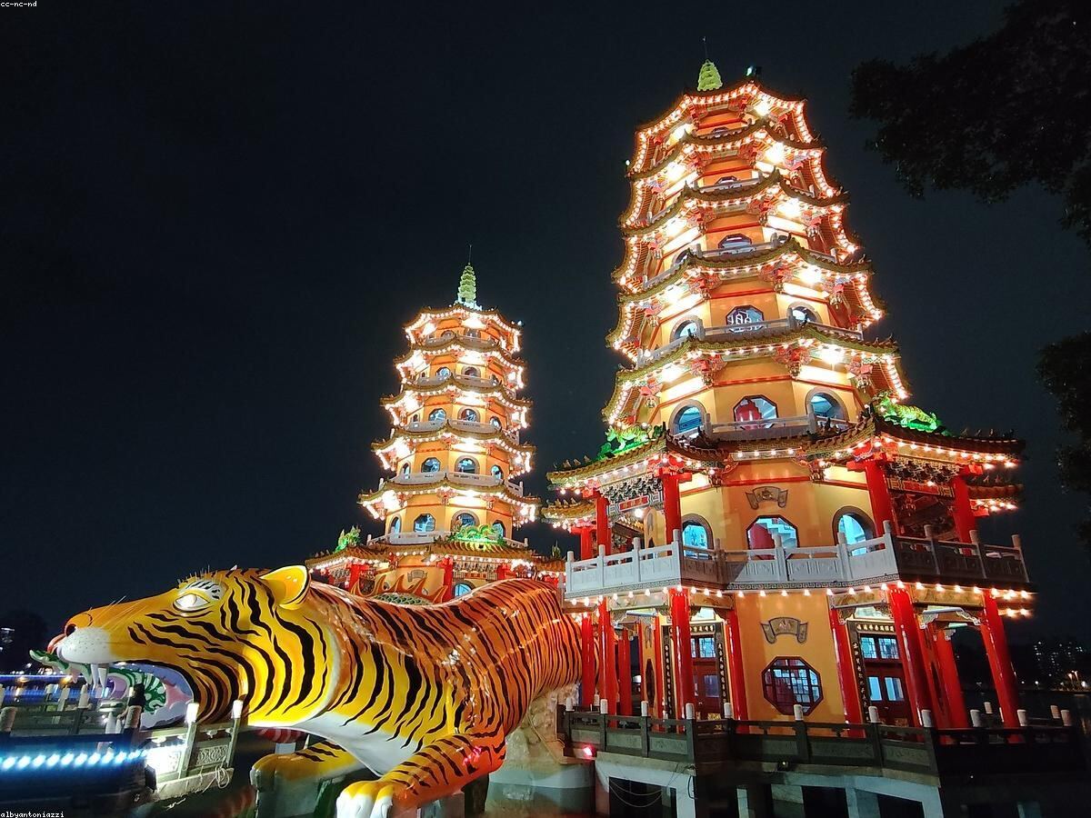 Đầm sen