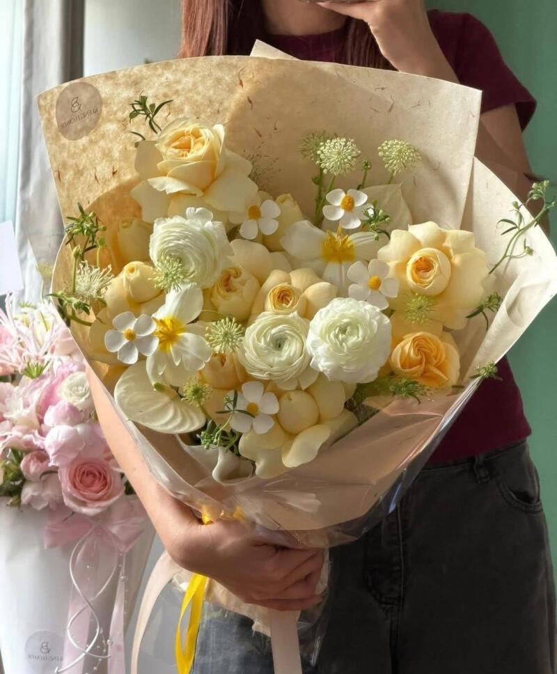 Bó Hoa Vàng Bơ Mao Lương Kem