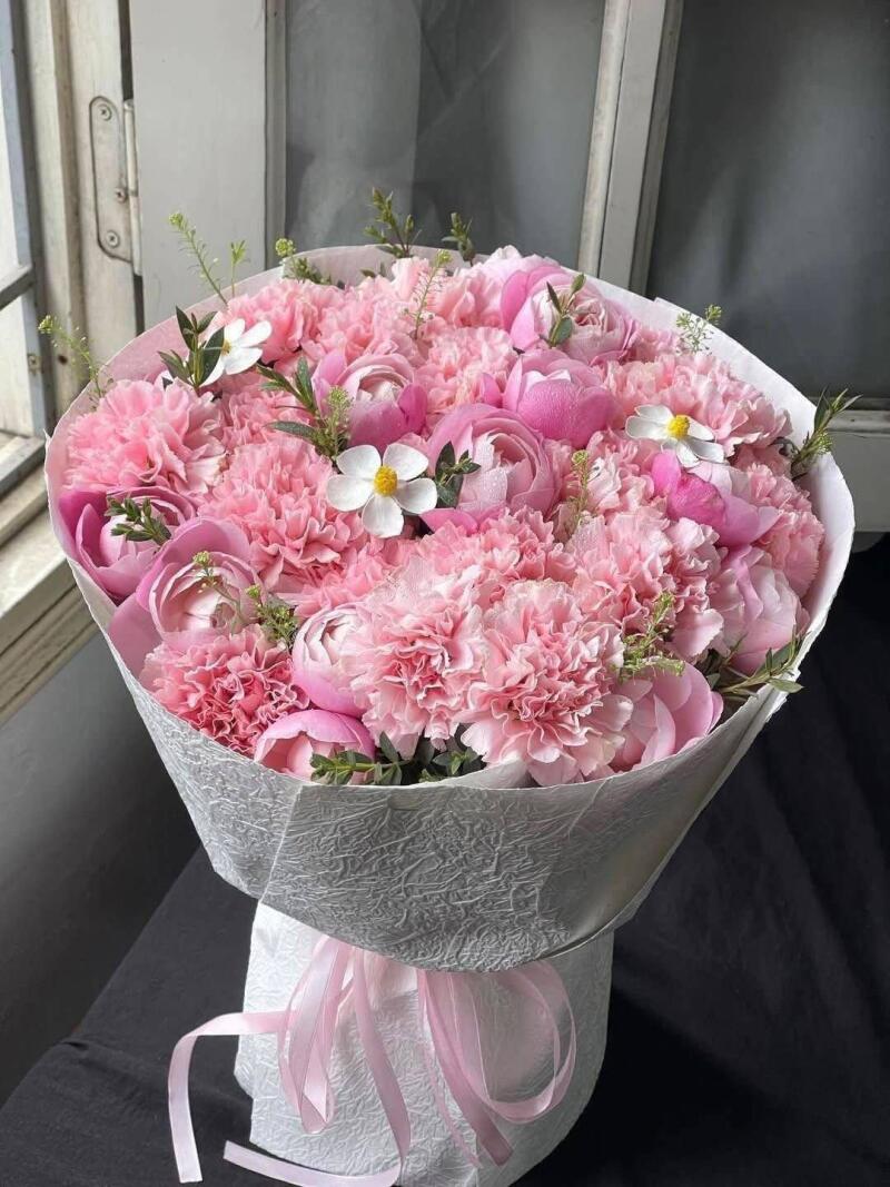 Bó Hoa Cẩm Chướng Mẫu Đơn Hồng