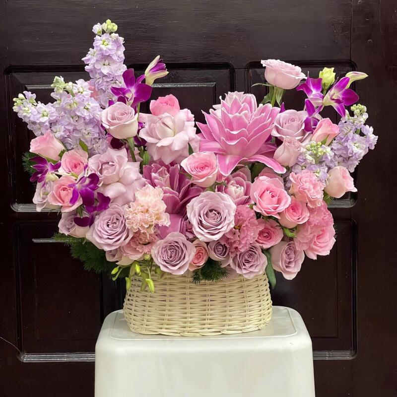 Giỏ Hoa Hồng Pastel Mix Lan Tím — ảnh 3