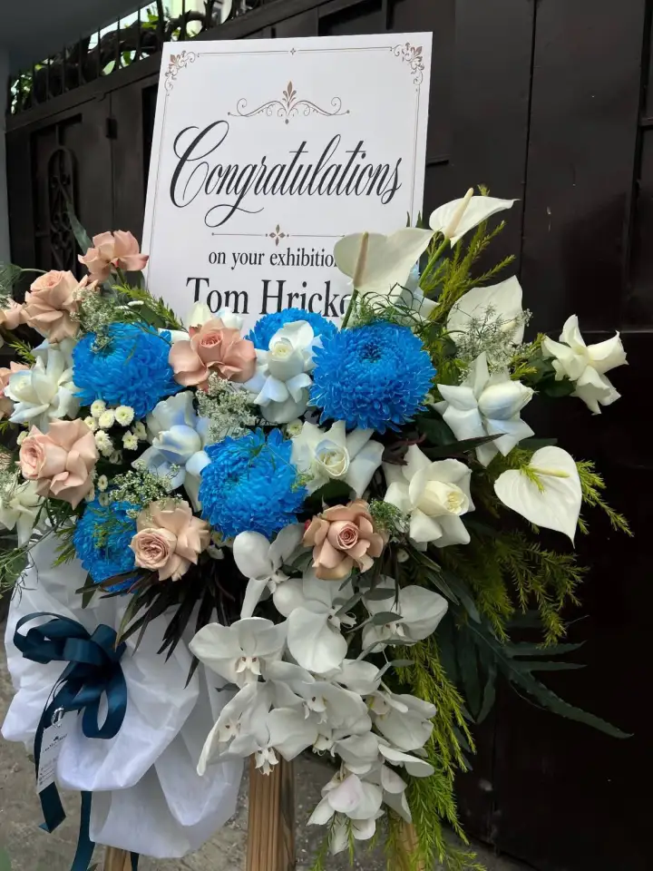 Blue & Peach Pink Congratulations Stand — photo 2