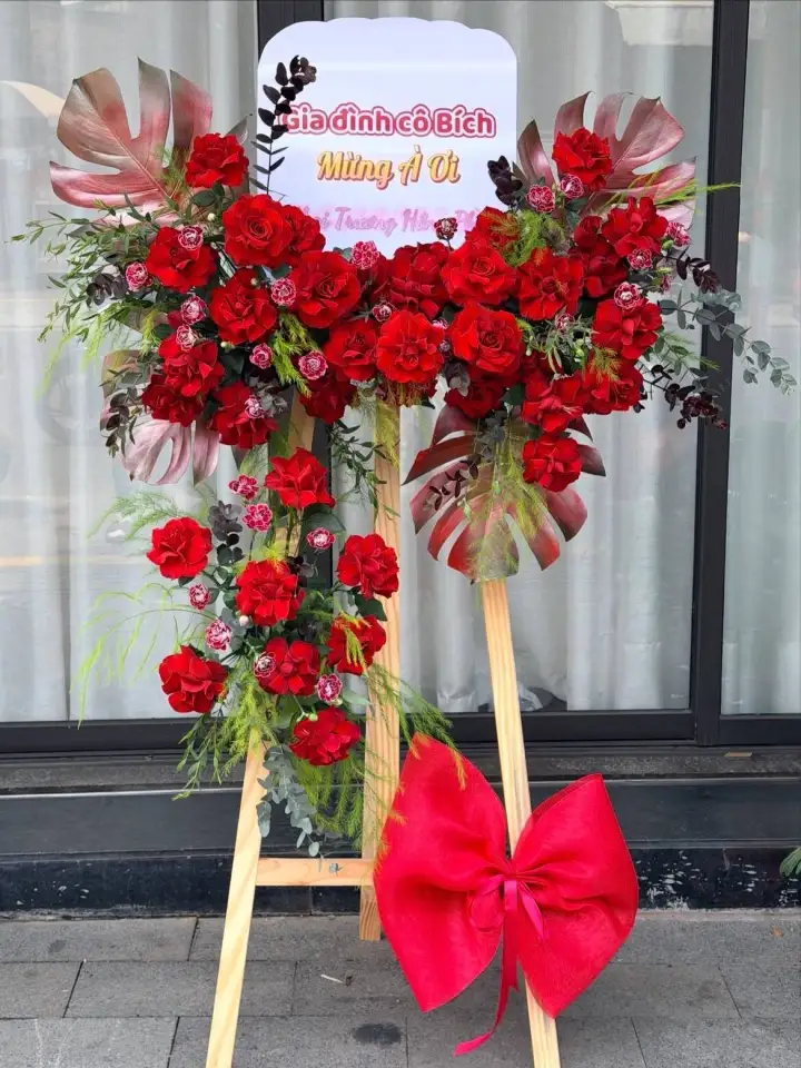 Burgundy Leaf Red Congratulations Stand with Red Bow