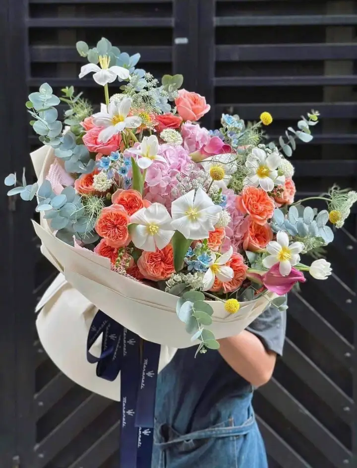 Radiant Coral Orange Bouquet