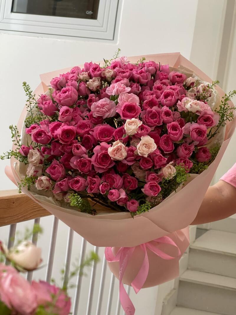Bó Hồng Leo Hồng Sen Mix Cẩm Chướng