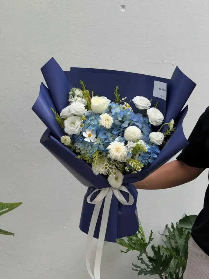 Blue Hydrangea & Pink-White Rose Bouquet on Navy Wrap