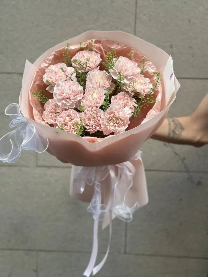 Peach Pink Carnation Bouquet in White Tulle