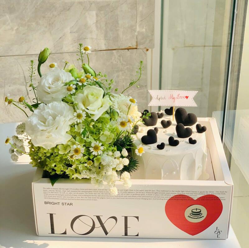 Set Quà My Love Hoa Trắng Xanh