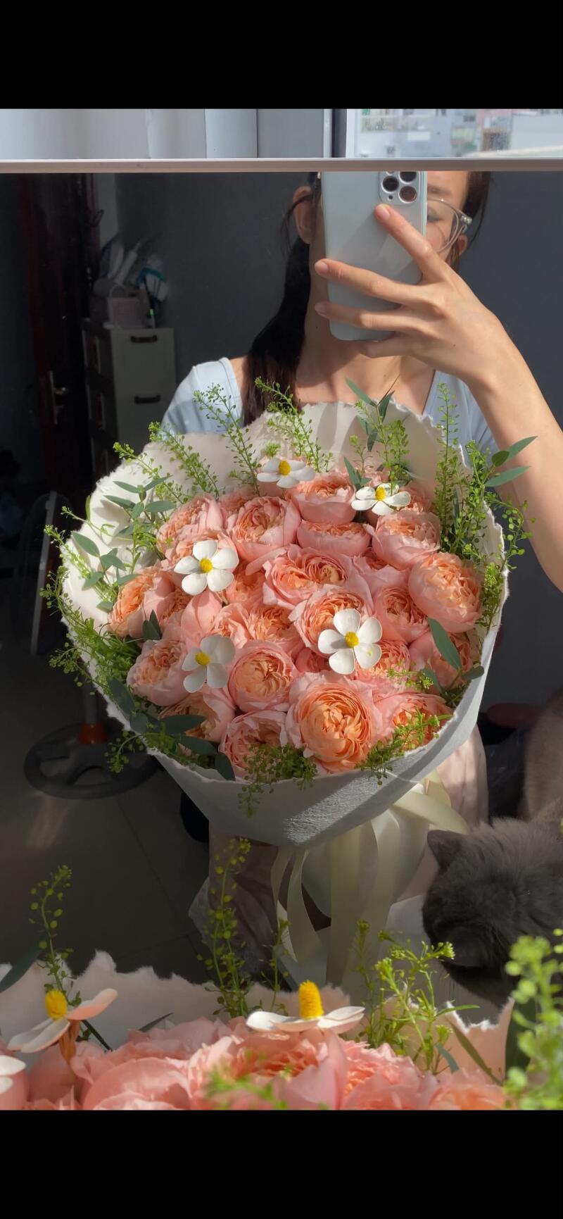Bó Hồng Vườn Cam Đào Mix Cúc Trắng — ảnh 3