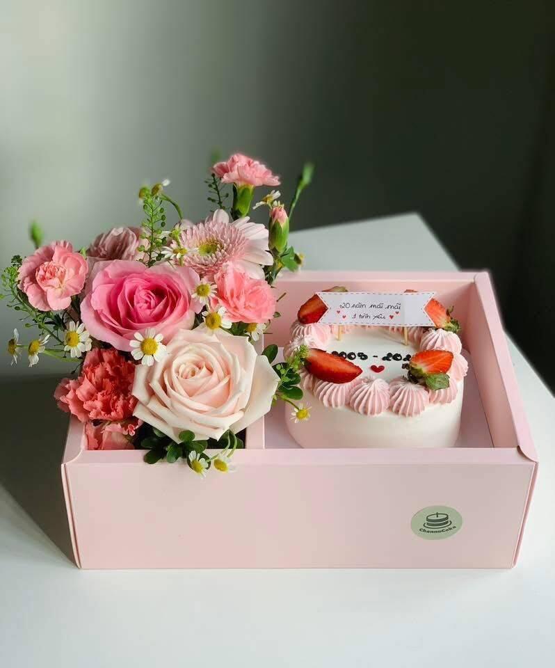 Set Quà Hoa Bánh Dâu Kỷ Niệm Tình Yêu