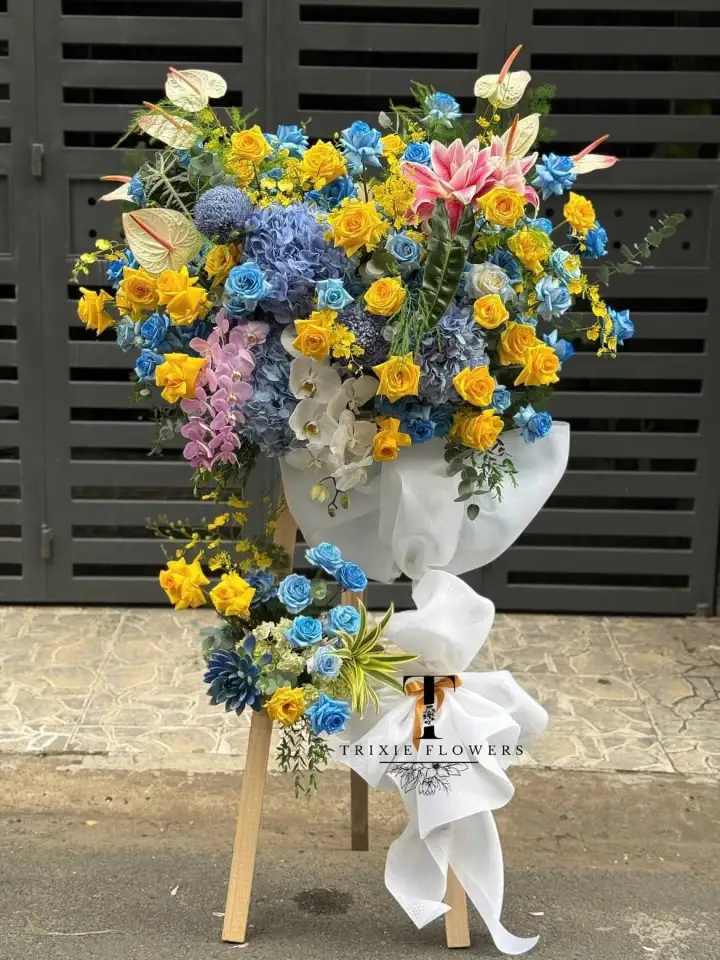 Green & Yellow Phalaenopsis Orchid Congratulations Stand