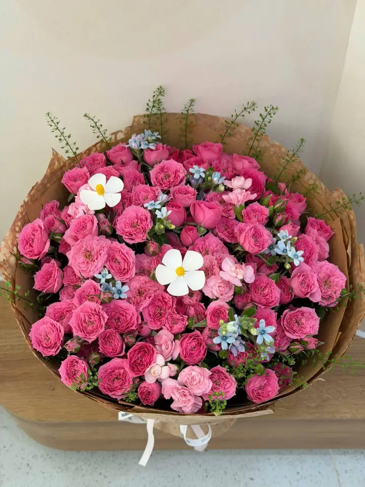 Giant Hot Pink Rose Bouquet in Kraft Paper