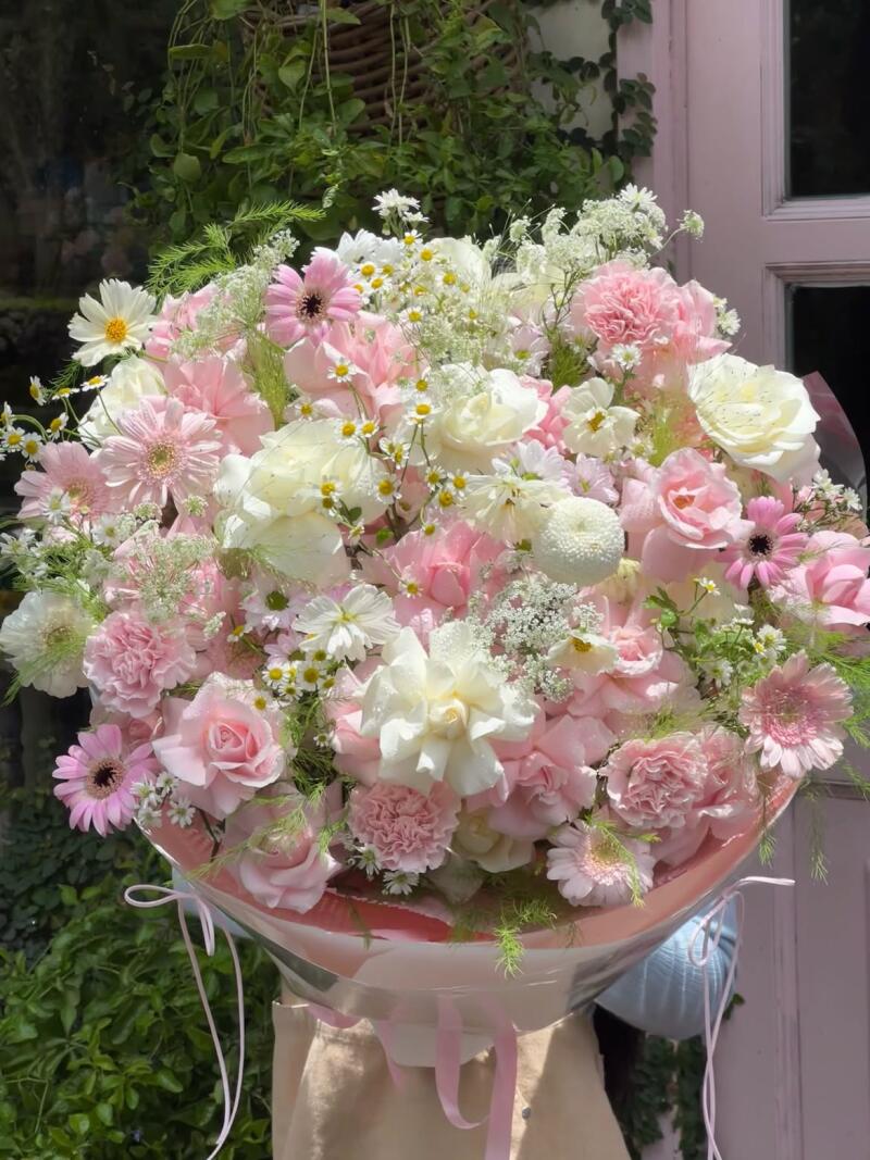 Bó Hồng Pastel Mix Cúc Tana Trắng — ảnh 3