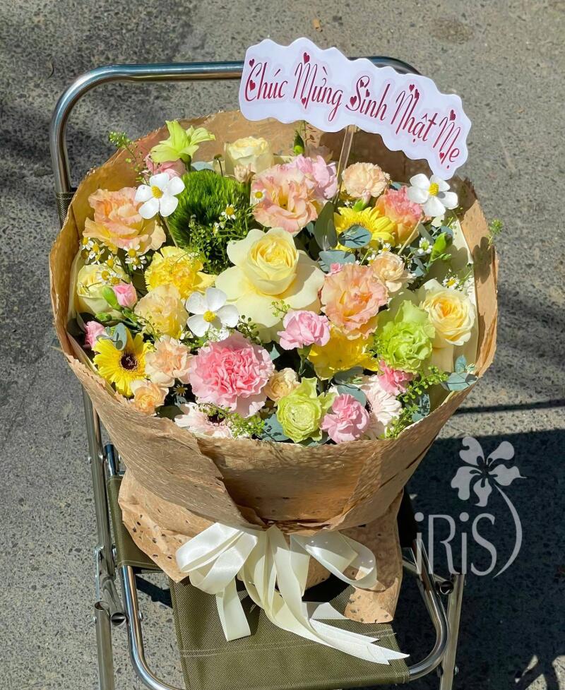 Bó Hoa Pastel Vàng Tặng Mẹ