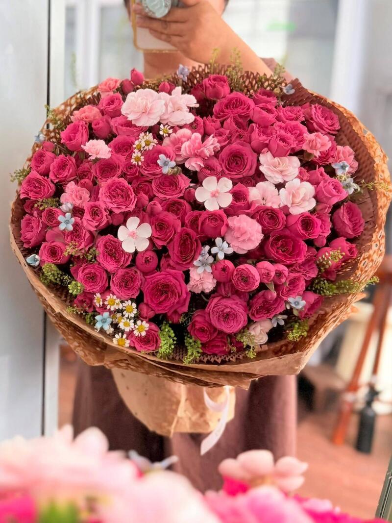 Bó Hoa Hồng Sen Khổng Lồ Kraft