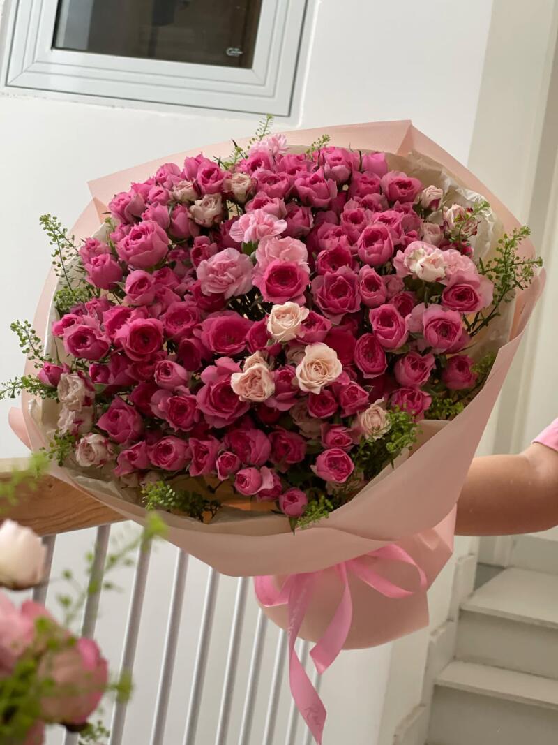 Bó Hồng Leo Hồng Sen Mix Cẩm Chướng — ảnh 4