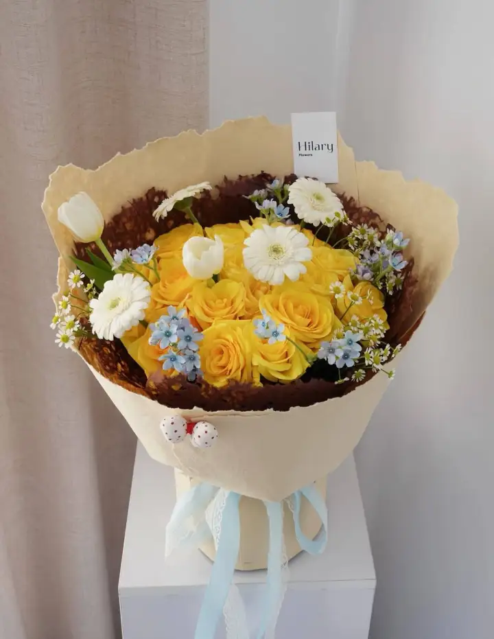 Yellow Rose & White Tulip Bouquet — photo 2