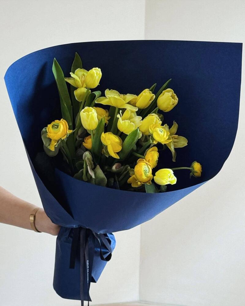 Bó Tulip Vàng Mao Lương Nắng Xuân