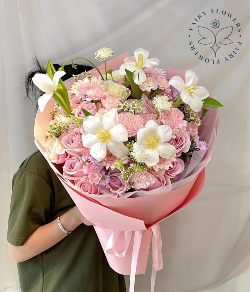 Bó Ly Trắng Mix Cúc Mẫu Đơn Hồng