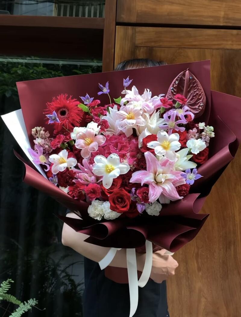 Bó Ly Kép Mix Hồng Đỏ Rượu Vang