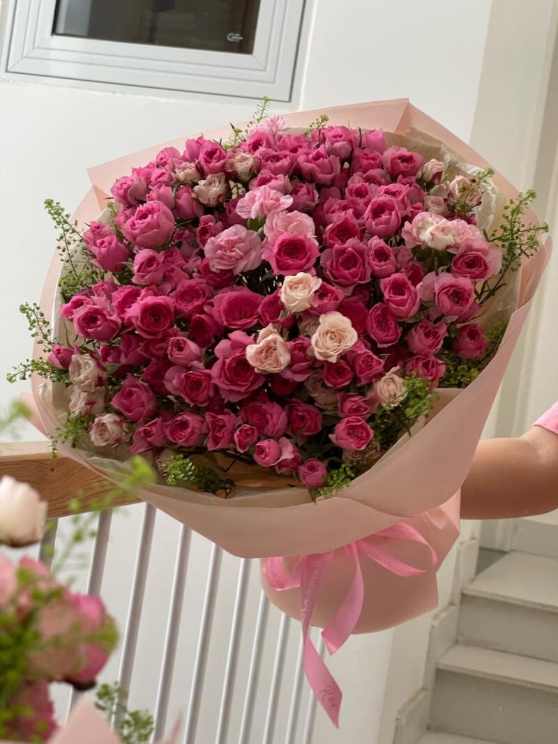 Bó Hồng Leo Hồng Sen Mix Cẩm Chướng — ảnh 3