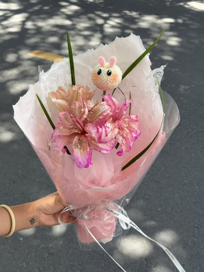 Bó Mini Ly Kép Hồng Cam Kèm Thú Bông