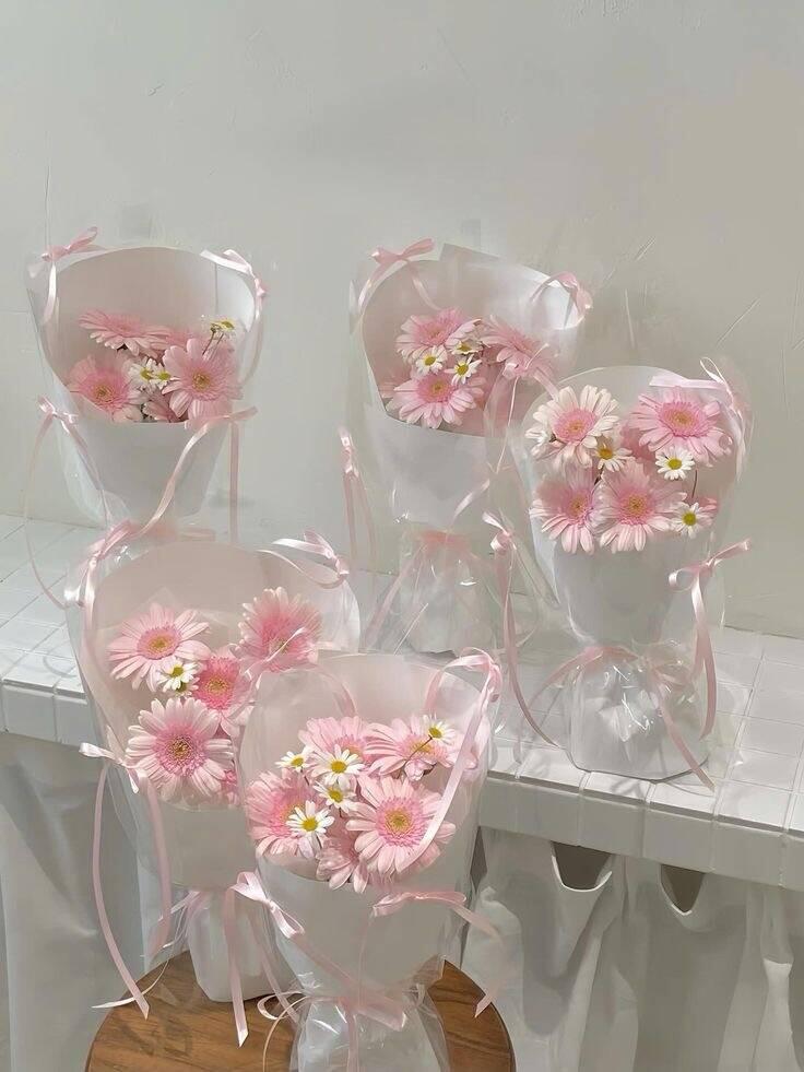 Bó Đồng Tiền Hồng Nơ Xinh