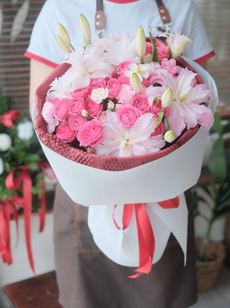 Bó Hoa Ly Hồng Rừng Hồng Sen