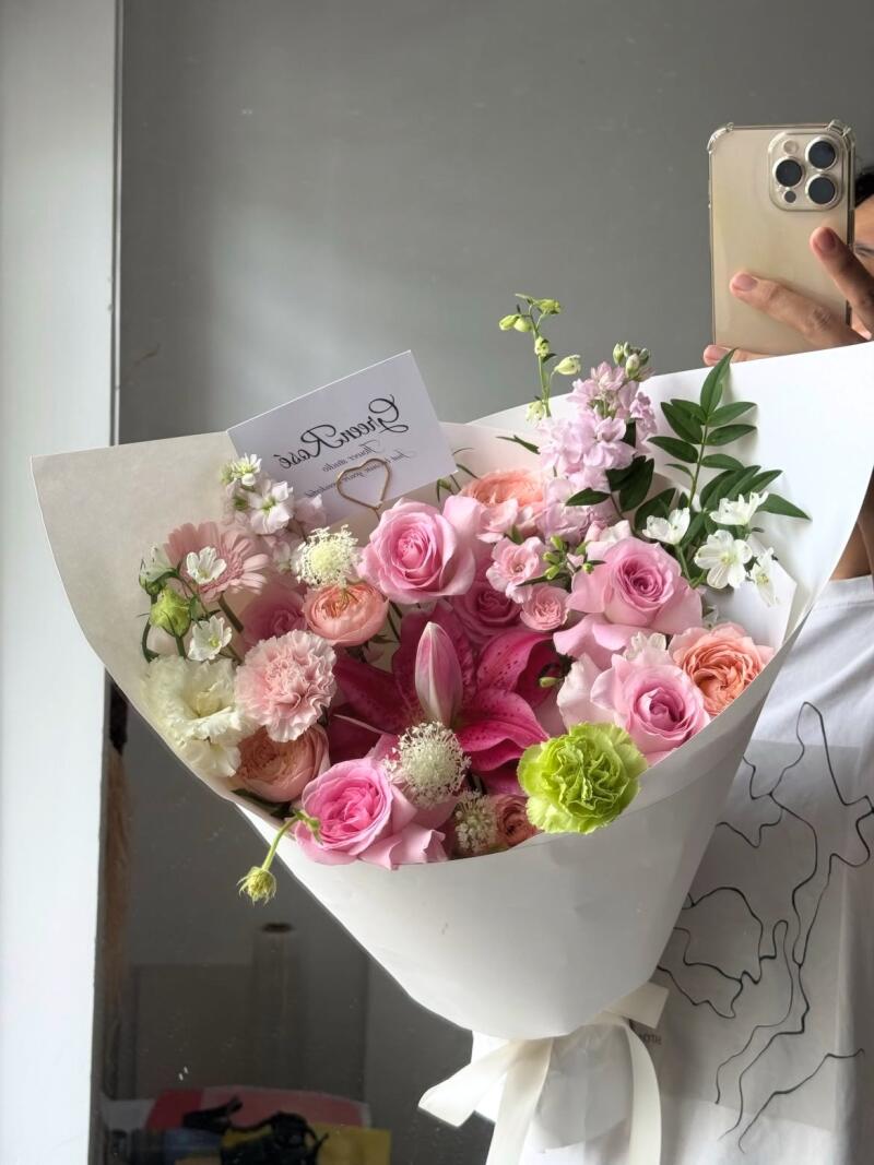 Bó Hồng Pastel Mix Ly Hồng Đậm