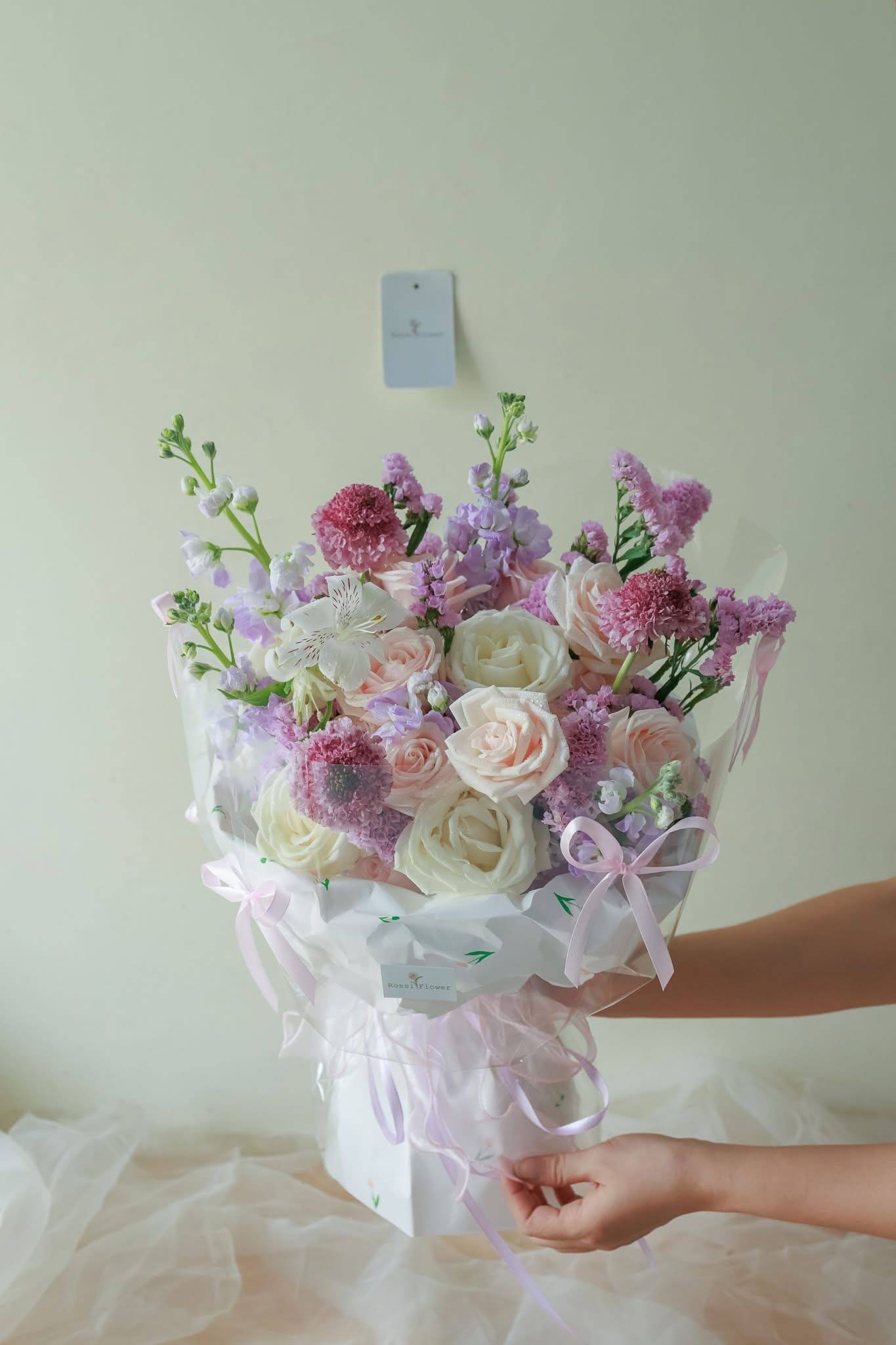 Bó Hoa Tím Hồng Chiều Êm