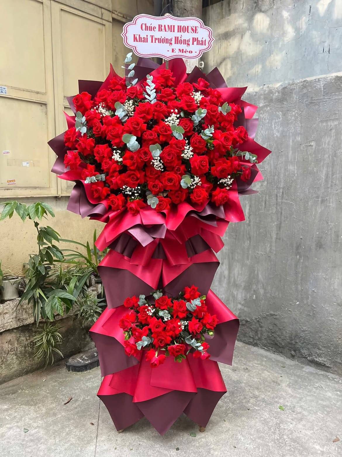 Kệ Hoa Khai Trương Hồng Phát Đỏ Đô