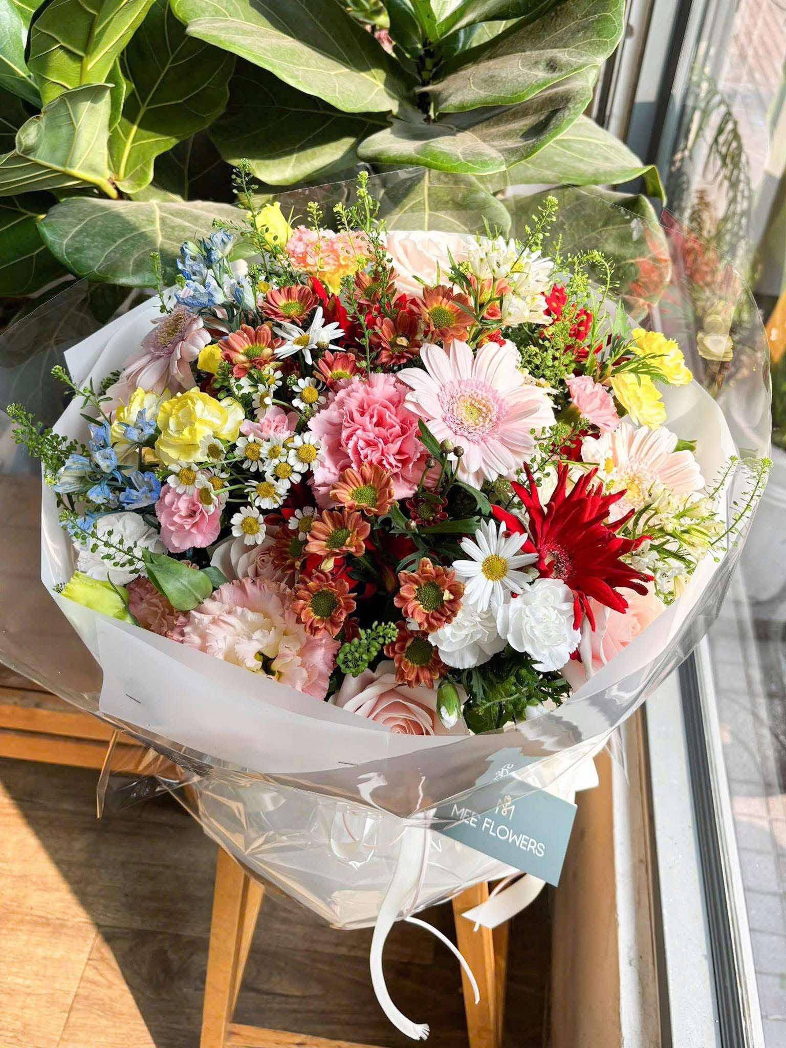 Bó Hoa Đồng Nội Rực Rỡ