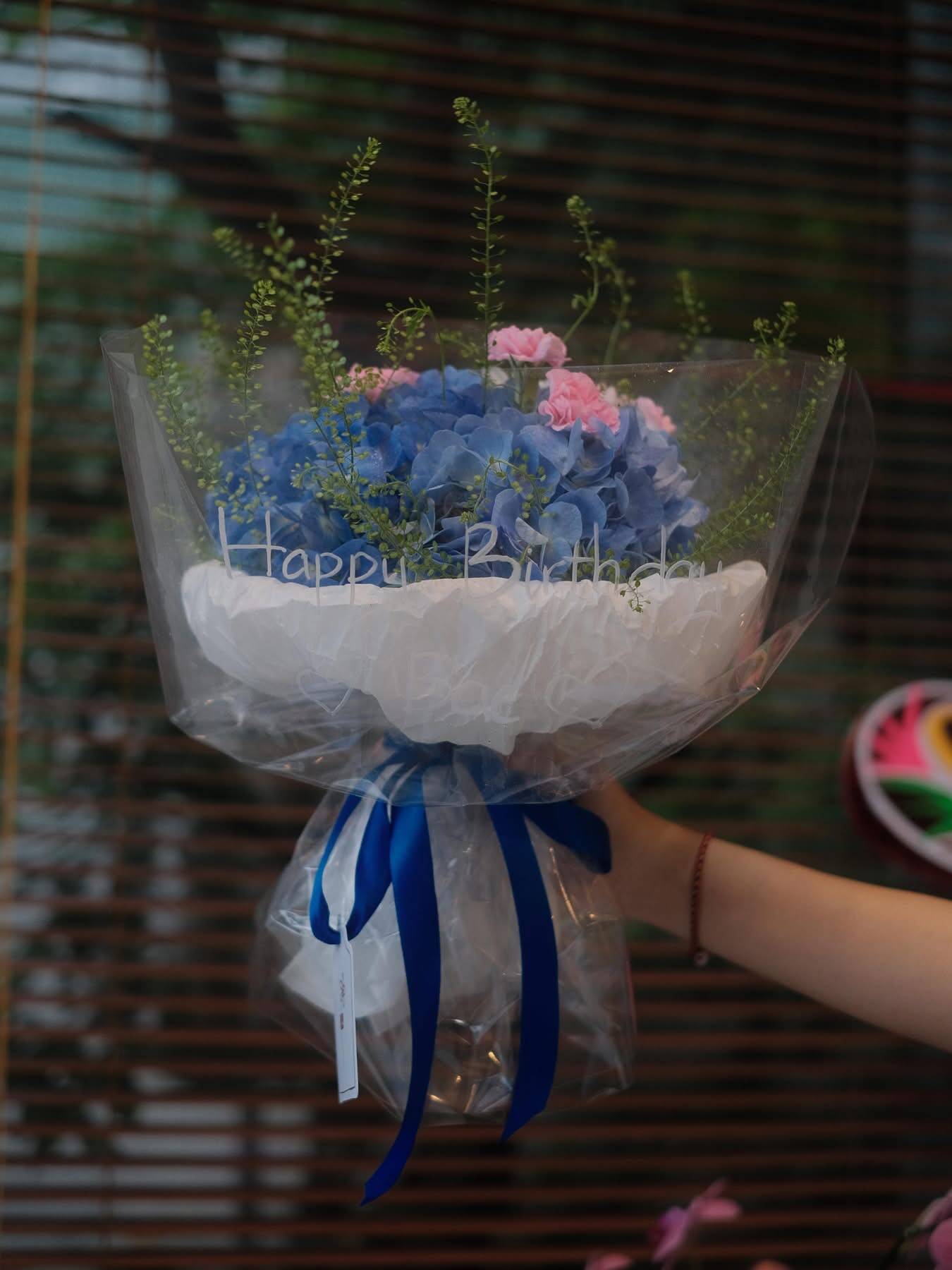 Bó Hoa Tú Cầu Xanh Happy Birthday