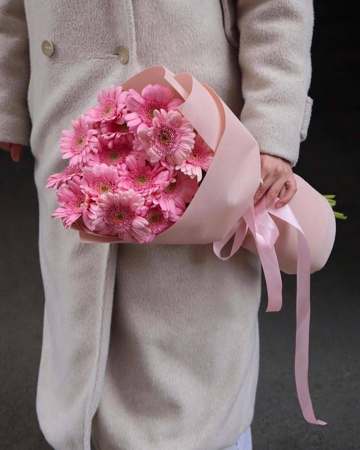 Bó Đồng Tiền Hồng Rực Rỡ