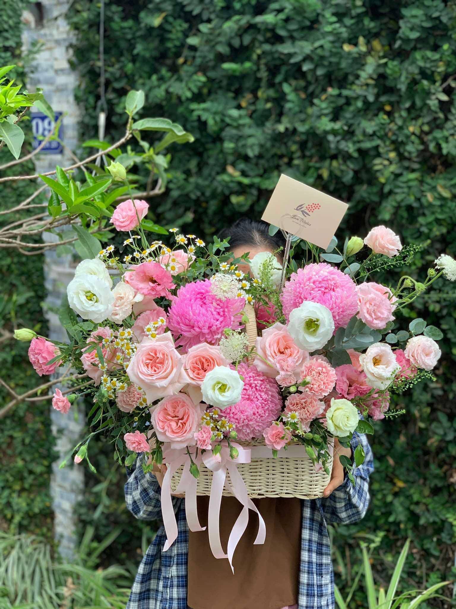 Giỏ Hoa Hồng Ohara Cúc Mẫu Đơn