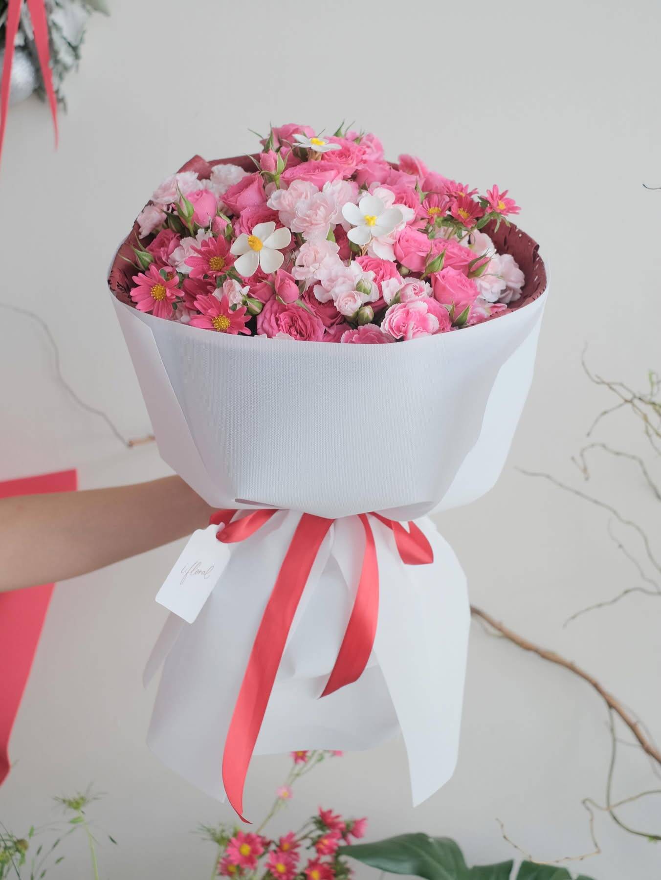 Bó Hoa Hồng Sen Cẩm Chướng Rực Rỡ